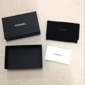 Chanel empty wallet box and velvet dustbag
